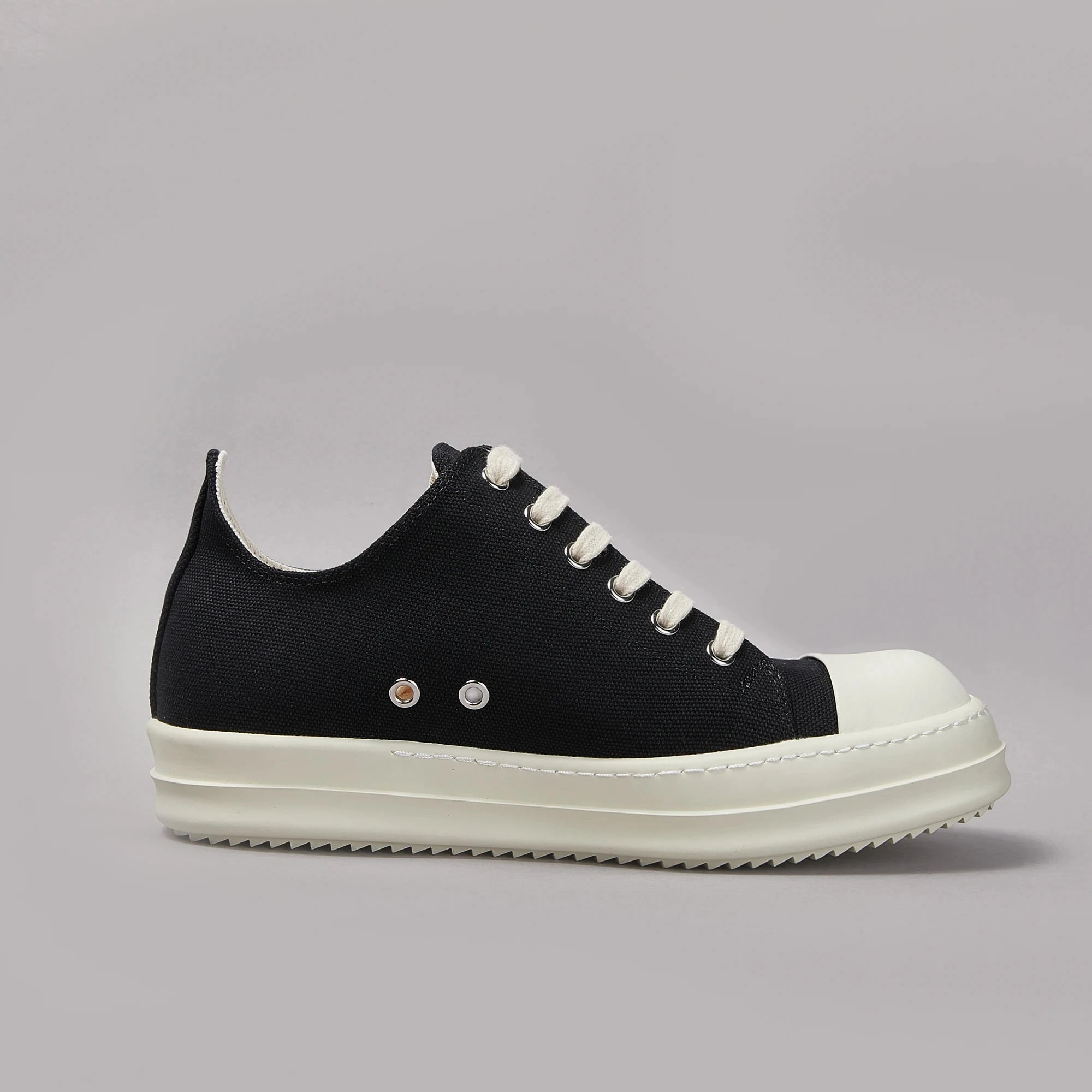 Men's Leather Sneakers Unisex Designer Retro Low-top Board Shoes Black Solid Leather Summer Shoes for Men Couple Shoes