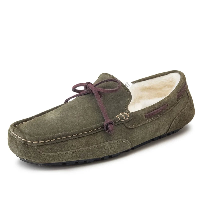 Mocassins homens sapatos de camurça de pelúcia sapatos de condução casuais marca inverno quente pele homem mocassins deslizamento na condução plana masculino sapatos de barco