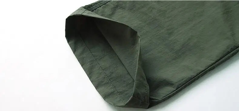 Calças de carga respirável impermeáveis masculinas, calças compridas masculinas, corredores de bolsos do exército, casual, verão, plus size, 4XL
