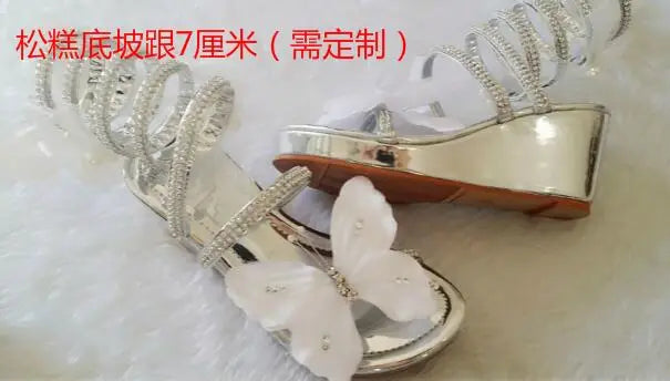 Sandálias luxuosas de verão, flor branca e rosa, sandálias femininas de salto baixo, punk gladiador, com strass, sapatos de festa de casamento