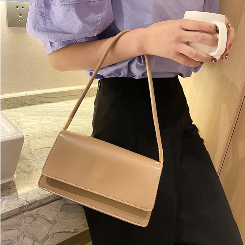Pequena moda mensageiro saco para as mulheres novo design quadrado crossbody saco feminino couro do plutônio diário aleta bolsas de ombro bolsa
