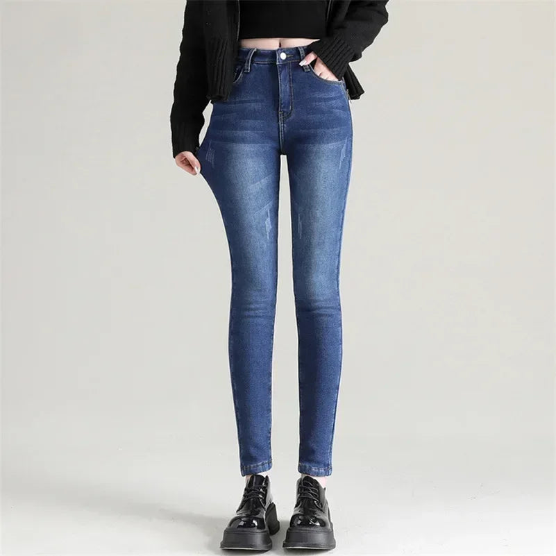Inverno senhora térmica quente jeans de pelúcia magro estiramento jeans senhora fino ajuste lápis calças meninas perna reta denim