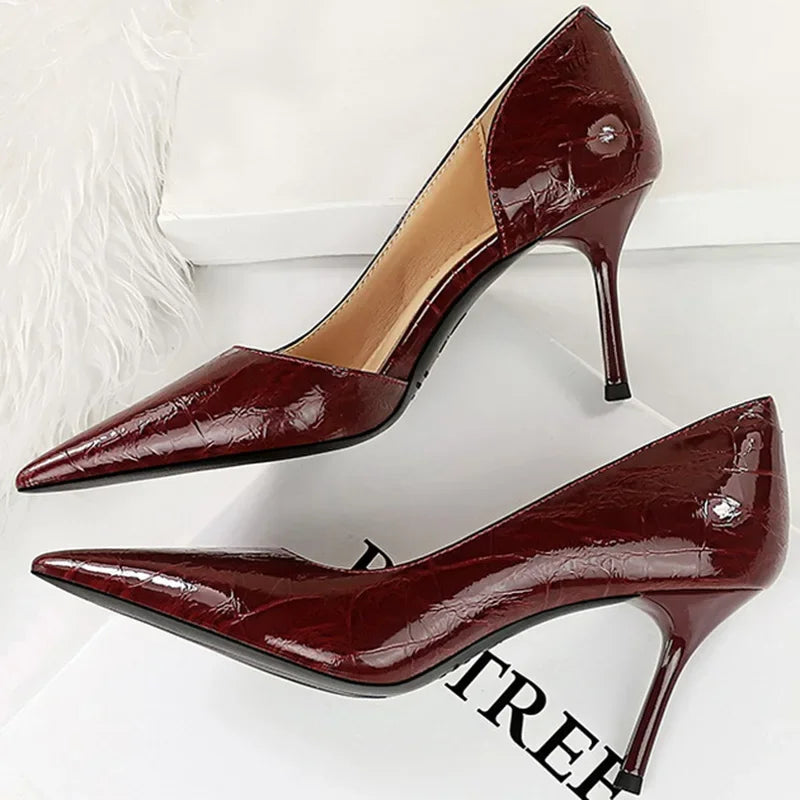 Estilo ocidental festa sapatos femininos 8cm salto alto fino raso apontou toe lado oco serpentina retro senhoras elegantes bombas marrom