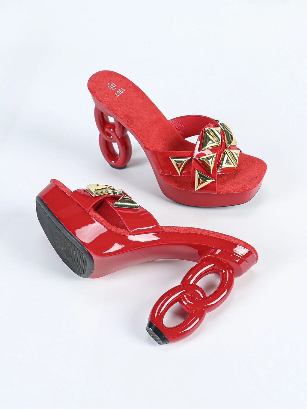 Sapatos femininos 2025 nova plataforma chinelos para mulher 12cm estilo estranho fretwork salto alto verão dedo do pé quadrado oco para fora sandálias
