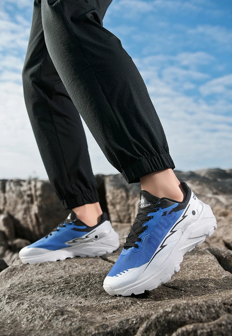 Tênis Casual Masculino 2026: Tênis de Corrida Ultraleve com Amortecimento, Calçado Esportivo Masculino Respirável com Sola Grossa e Malha para Corrida