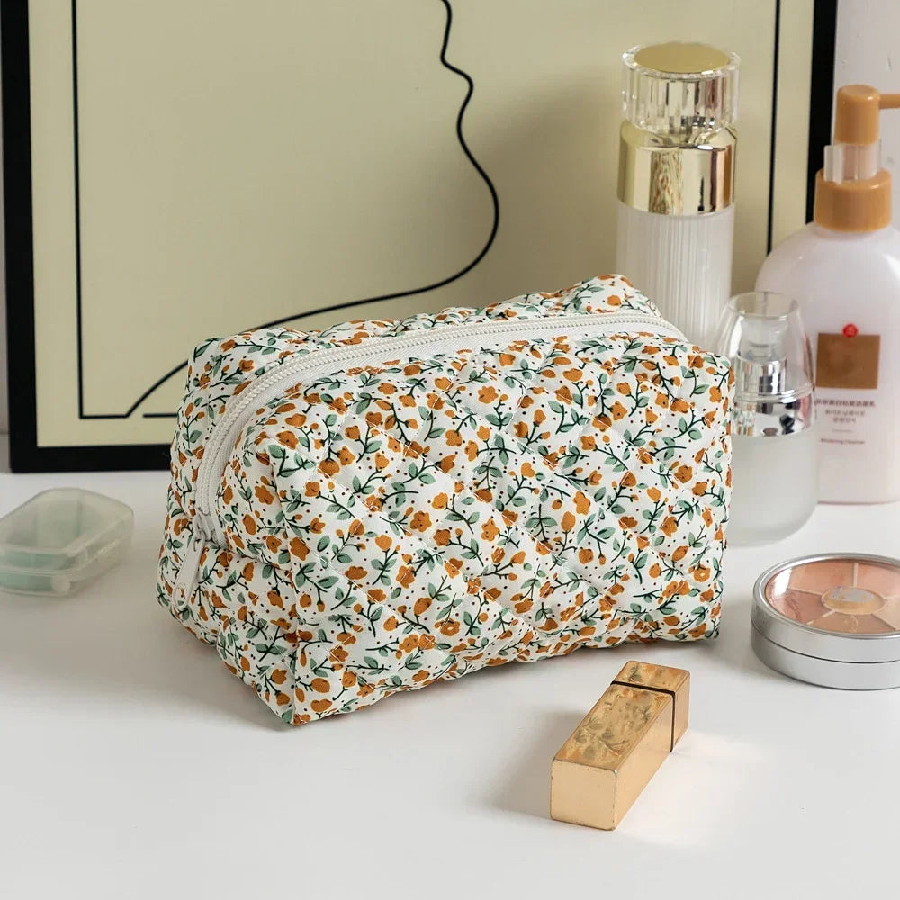 Sacos de maquiagem florais acolchoados com zíper bonito impressão flor organizador de armazenamento acessório de maquiagem saco de higiene pessoal grande saco de cosméticos feminino