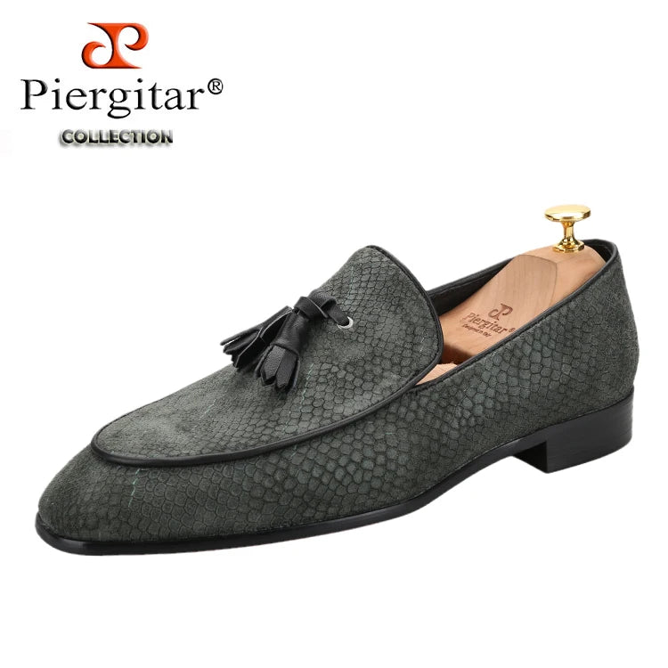 Piergitar-Mocassins de camurça serpentina masculina com borlas de couro combinando, chinelos artesanais para fumar, sola vermelha, novo modelo, 5 cores