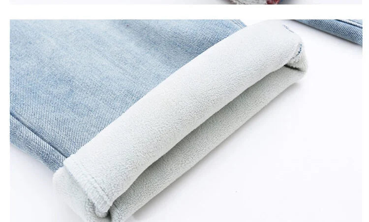 Crianças inverno calças de brim térmicas para meninas estilo casual em linha reta solta jeans grossos com lã forrado crianças calças jeans quentes