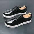 Sapatos casuais de couro envernizado, tênis com renda, sola verde, sapatos de couro designer de alta qualidade, primavera e outono