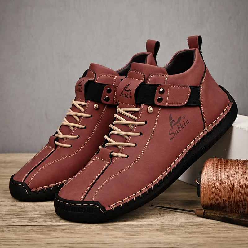 Novo design 2025 tênis de couro masculino homem respirável sapatos de couro artesanal sapatos casuais masculinos botas de tornozelo ao ar livre