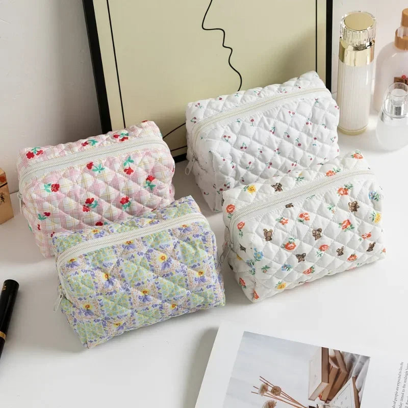 Sacos de maquiagem florais acolchoados com zíper bonito impressão flor organizador de armazenamento acessório de maquiagem saco de higiene pessoal grande saco de cosméticos feminino