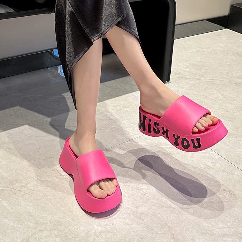 2025 nova tendência conciser verão senhoras sapatos ao ar livre slides aconchegantes sola macia calças sandálias para casa para mulheres chinelos flip flops