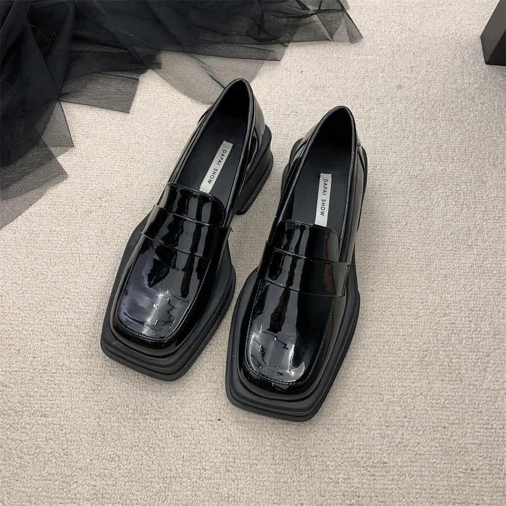 Estilo britânico fundo grosso primavera outono cabeça quadrada retro mocassins sapatos femininos casuais deslizamento na plataforma mocassins senhoras bombas
