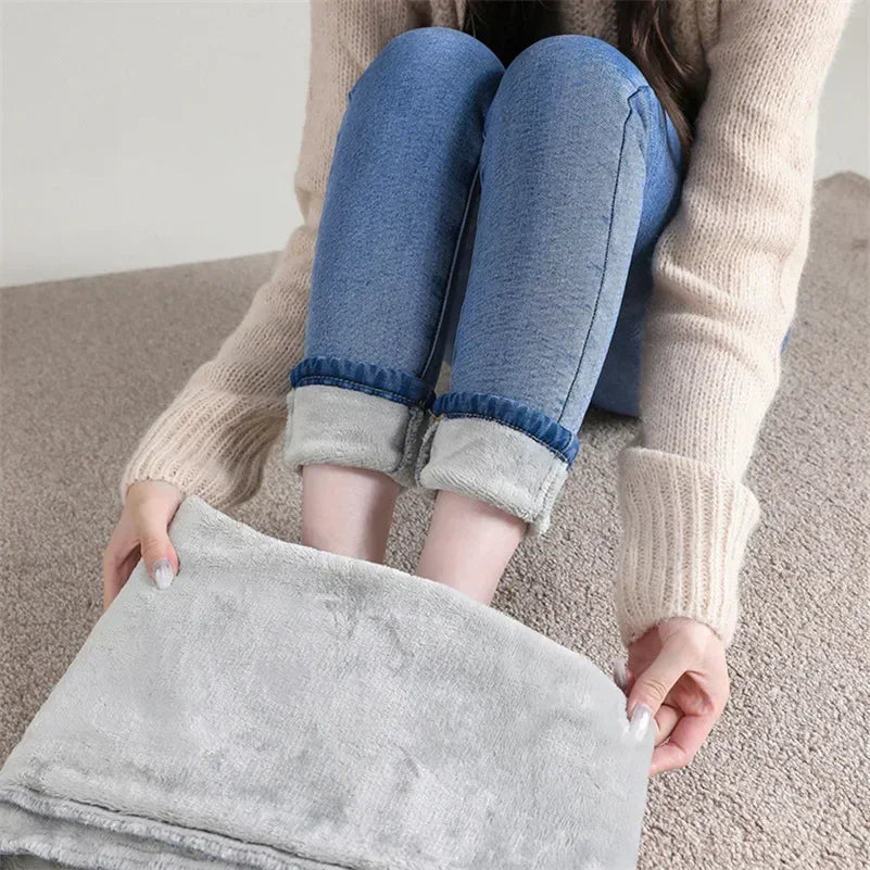 Inverno senhora térmica quente jeans de pelúcia magro estiramento jeans senhora fino ajuste lápis calças meninas perna reta denim