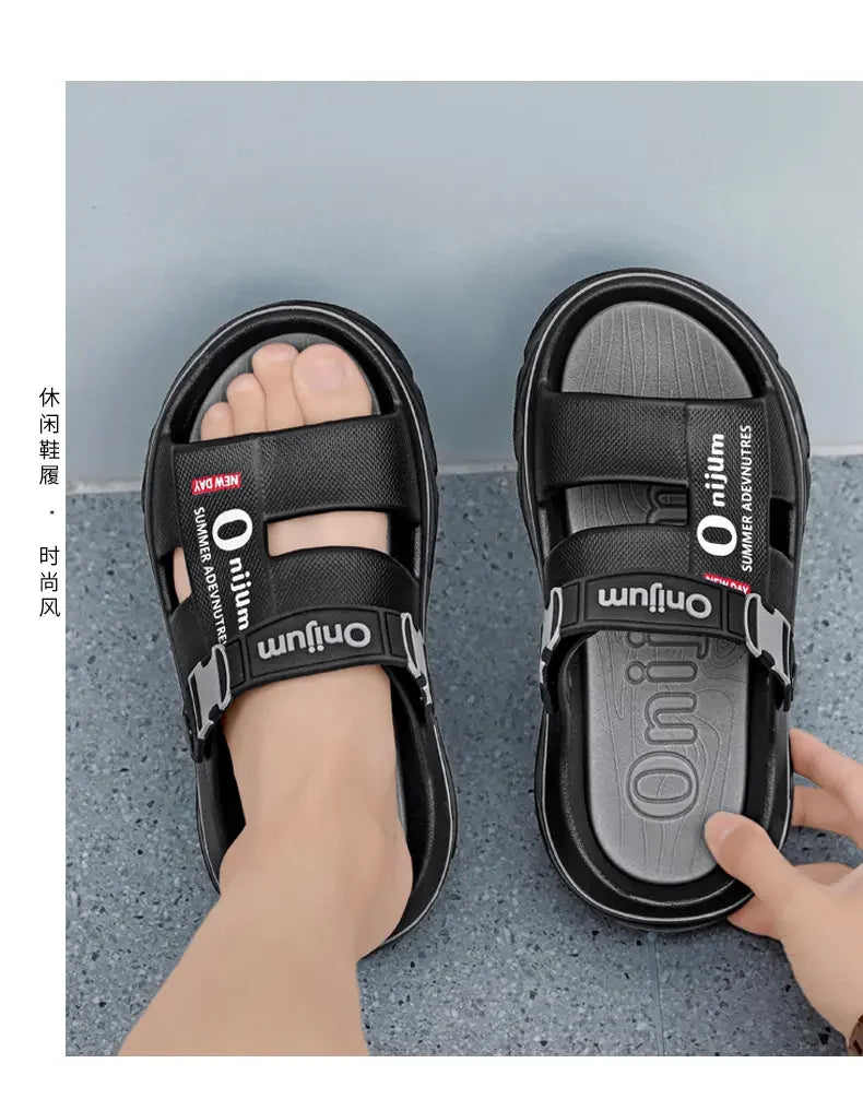 Chinelos de praia masculinos sandálias ao ar livre verão confortável sandálias de praia grosso macio tamancos masculino casual água sapatos de jardim