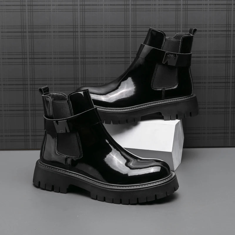 Botas masculinas de couro envernizado, de alta qualidade, superfície brilhante, confortável, sola grossa, cano alto, marca de moda, antiderrapante, chelsea