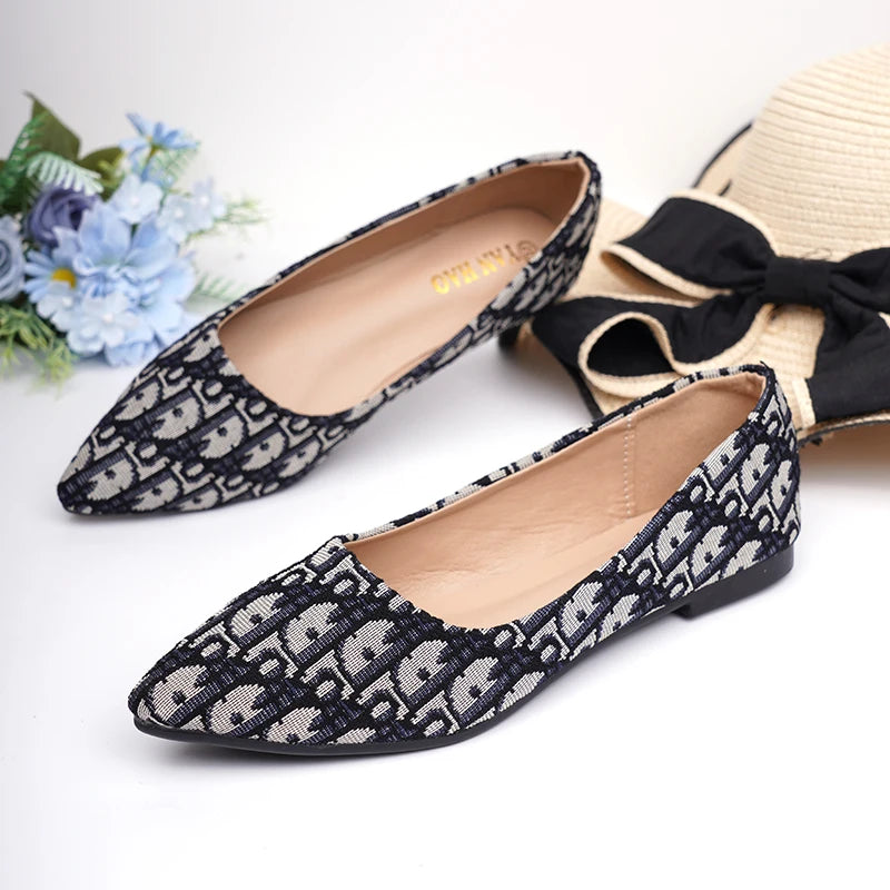 Designer de luxo sapatos baixos de pano para senhoras, toe slip-ons redondos para pé largo 44-32 2023, mocassins pretos, mocassins de balé, recém-chegados