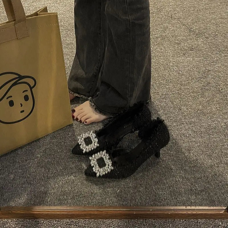 Salto estilete para mulheres, sandálias de strass, botão quadrado, sapatos de casamento, moda feminina, branco, 2024