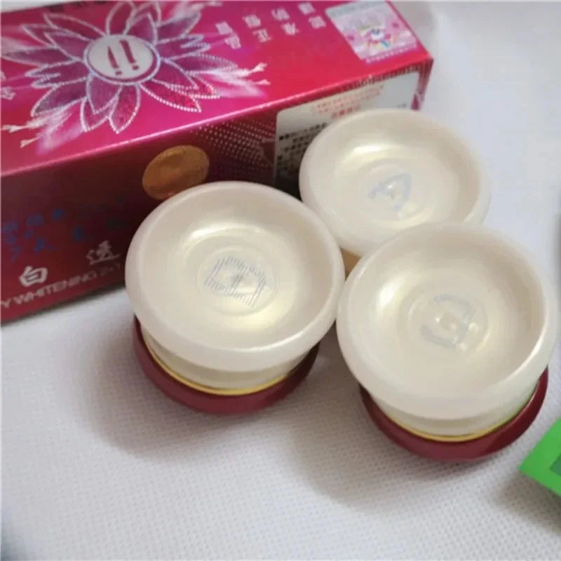 Yiqi Beauty - Conjunto de Coberturas Vermelhas Clareadoras para Mulheres, Creme ABC Hidratante, Bai Li Tou Hong, Eficaz por 7 Dias