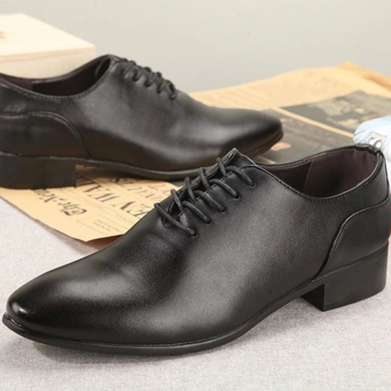 Branco apontou toe macio rendas até sapatos formais masculinos cavalheiro escritório novo 39 calçado barato liquidação baixo preço sapato social masculino