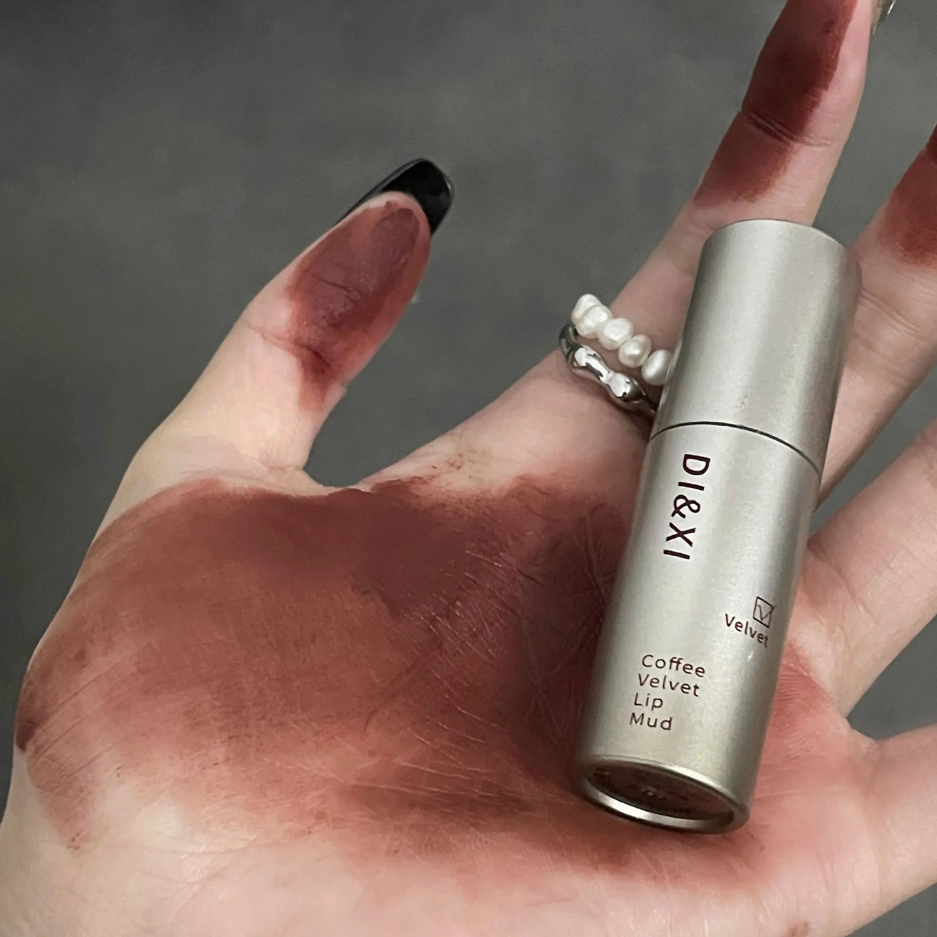 Batom fosco de veludo vermelho escuro, à prova d'água, longa duração, fosco, brilho labial, copo antiaderente, maquiagem labial, maquiagem cosmética