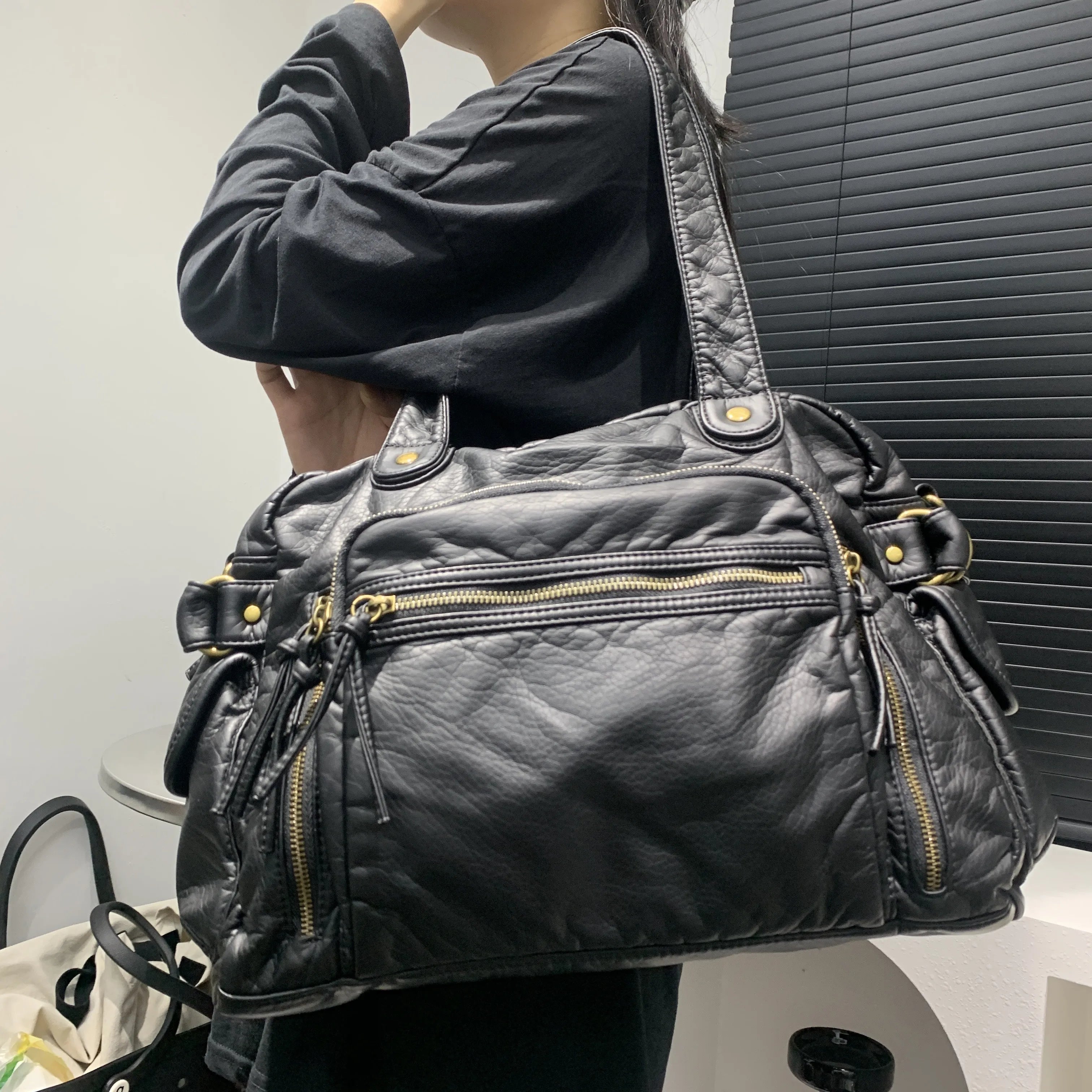 Moda feminina retro sacola de couro macio do plutônio grande capacidade bolsa de ombro y2k punk multi bolso crossbody bolsa