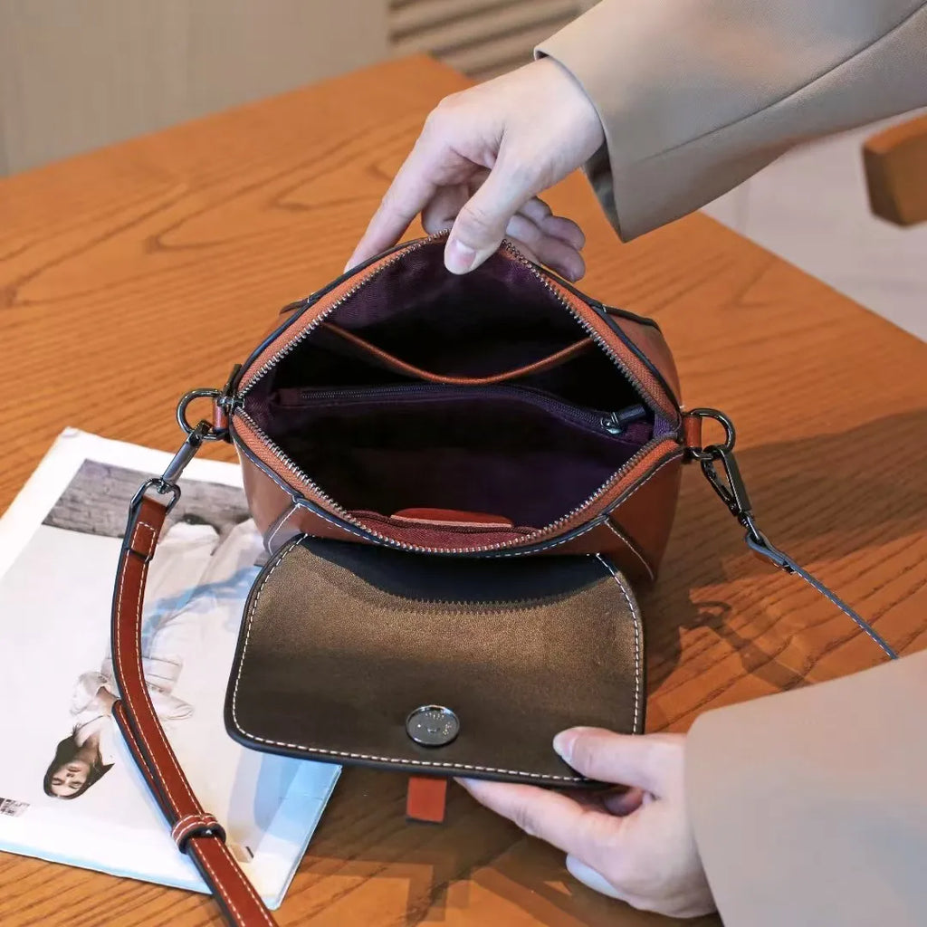 Bolsa transversal pequena de couro legítimo com acabamento em cera de óleo para mulher, bolsa fashion versátil em formato de concha, bolsa casual para celular.