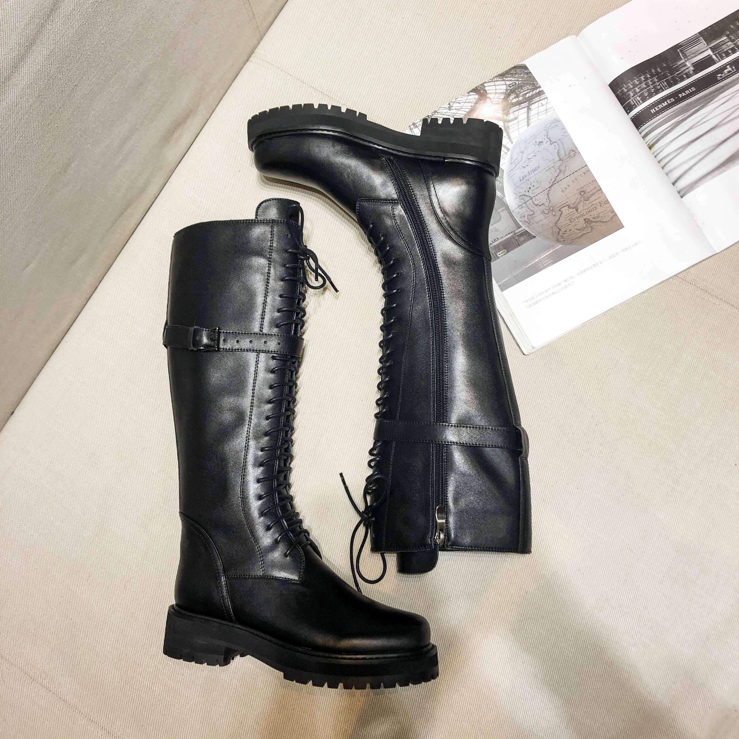 Krazing pot-botas de couro genuíno com cordões e saltos baixos, dedo do pé redondo, punk, superstar, fecho de fivela, sobre o joelho, tamanho grande