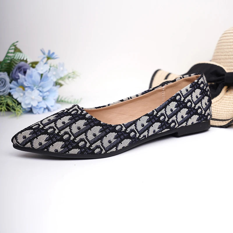 Designer de luxo sapatos baixos de pano para senhoras, toe slip-ons redondos para pé largo 44-32 2023, mocassins pretos, mocassins de balé, recém-chegados