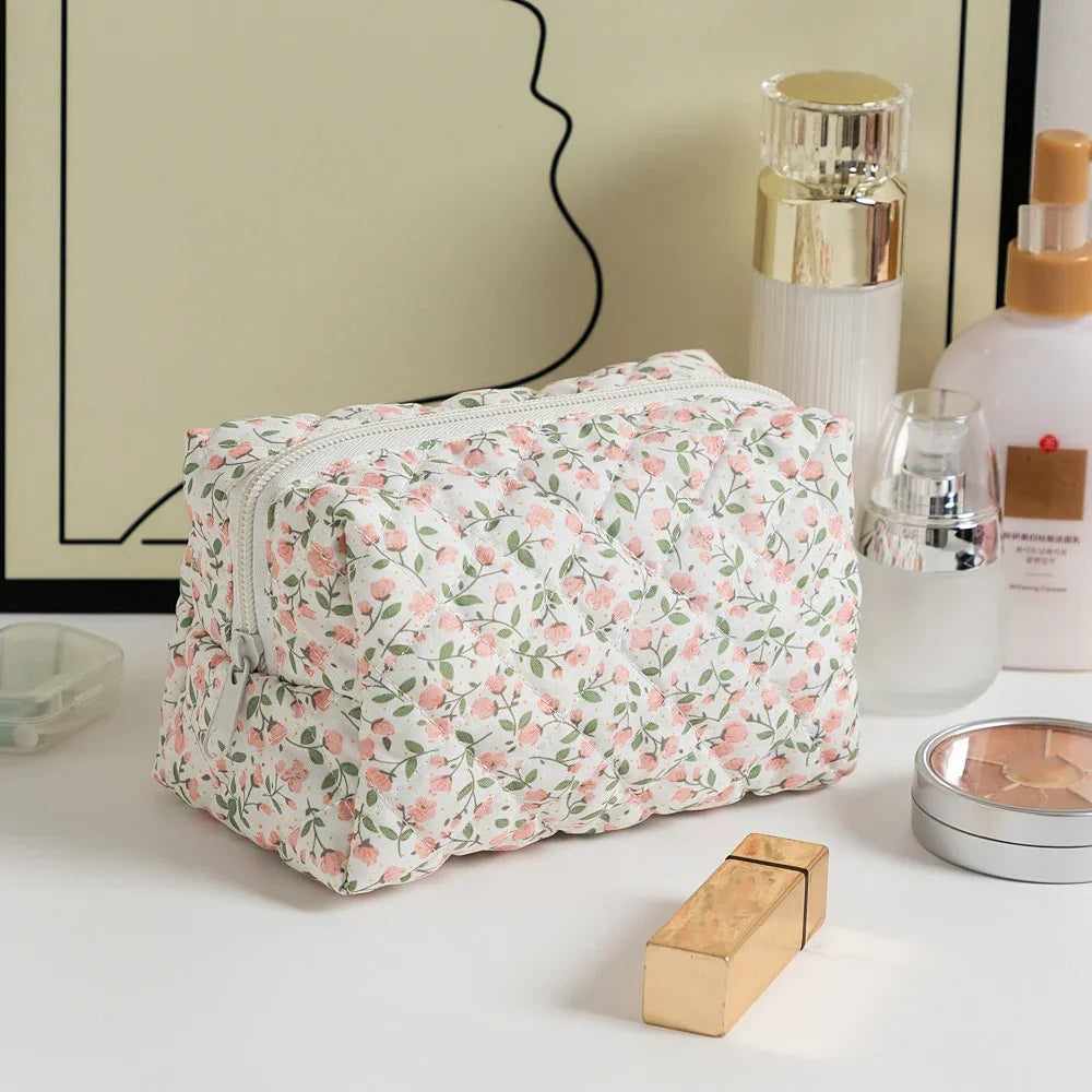 Sacos de maquiagem florais acolchoados com zíper bonito impressão flor organizador de armazenamento acessório de maquiagem saco de higiene pessoal grande saco de cosméticos feminino