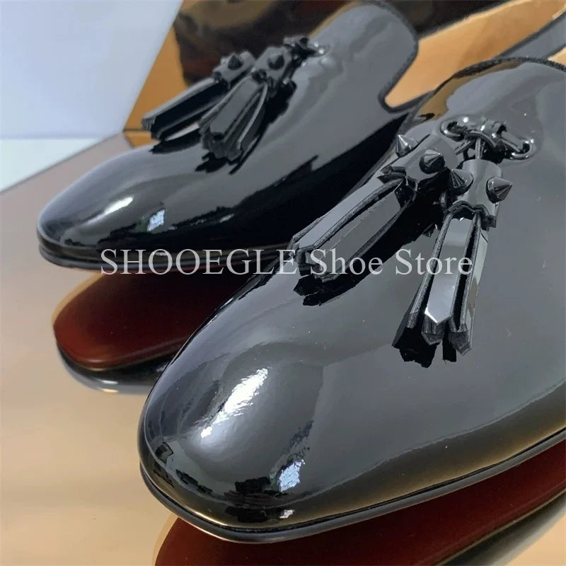 Mocassins de couro preto para homens, sapatos pequenos de toe quadrado, sapatos de casamento formal para escritório, estilo britânico, alta qualidade, verão