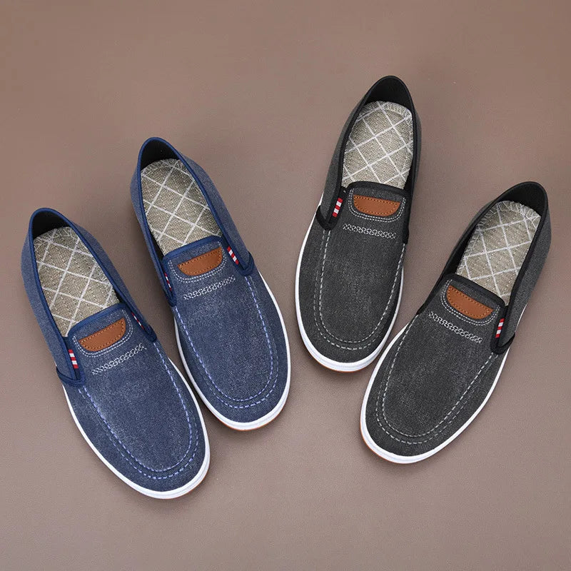 Tênis Casuais Masculinos em Lona Respirável, Slip-On, Resistentes ao Desgaste e Antiderrapantes para Atividades de Lazer na Primavera e Outono em Pequim