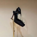 Sandálias stiletto de ar traseiro feminino quadrado bandana borboleta festa de casamento ballet salto alto 2025 verão novo estilo