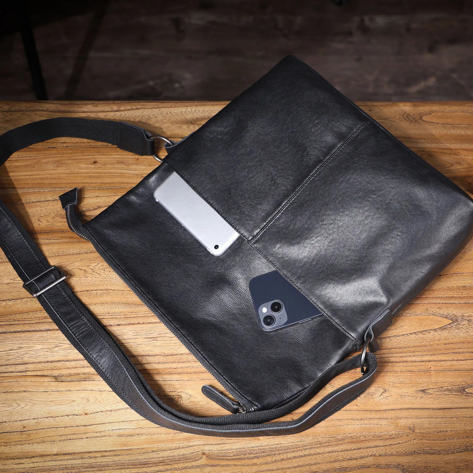 Bolsa de Ombro Masculina em Couro Genuíno, Bolsa Transversal para Laptop, Couro Bovino de Camada Superior, Couro Vegetal, Moda Casual