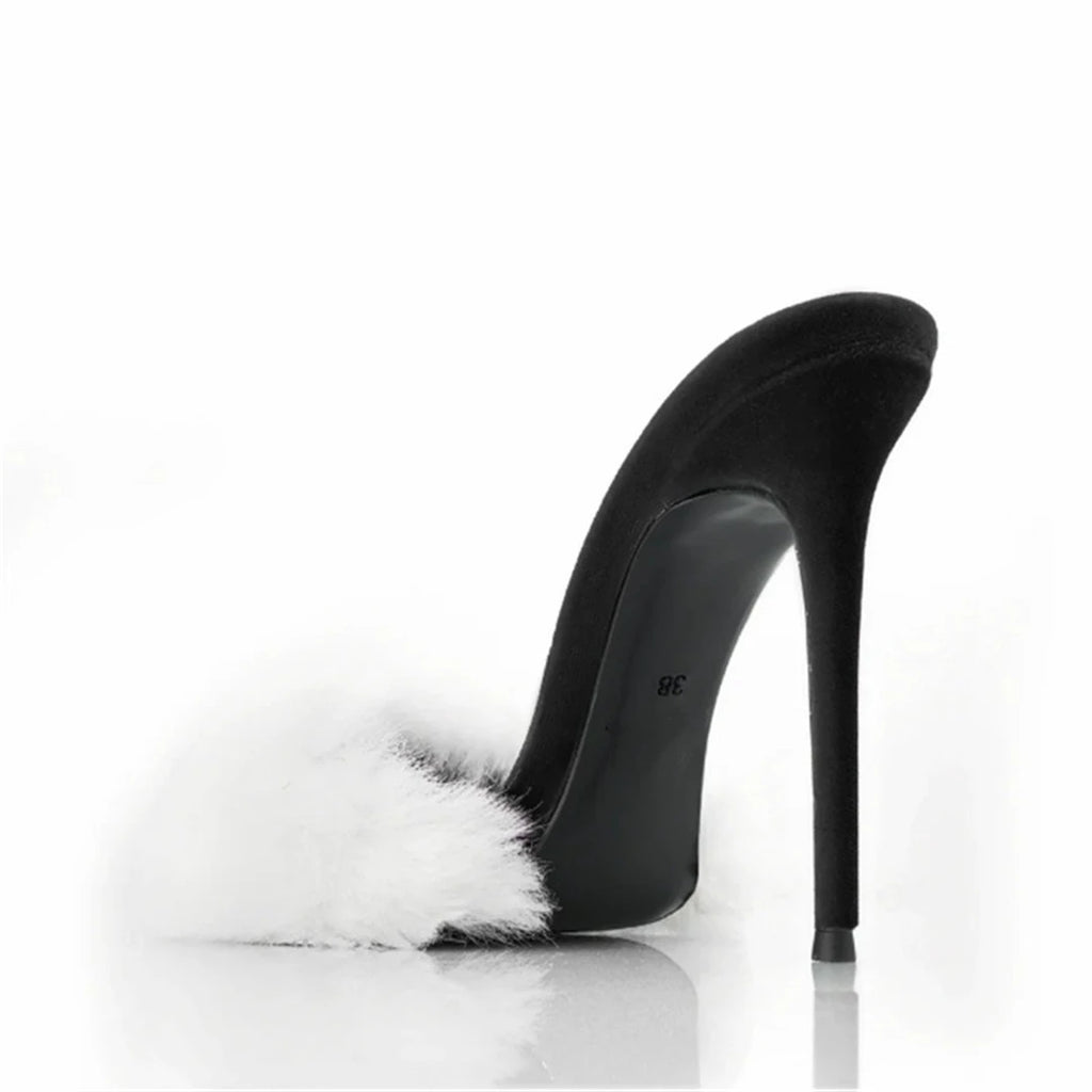 Primavera e verão nova fita de pele pontiaguda sexy moda chinelos fino vestido de banquete de salto alto personalizado sandália feminina de tamanho grande