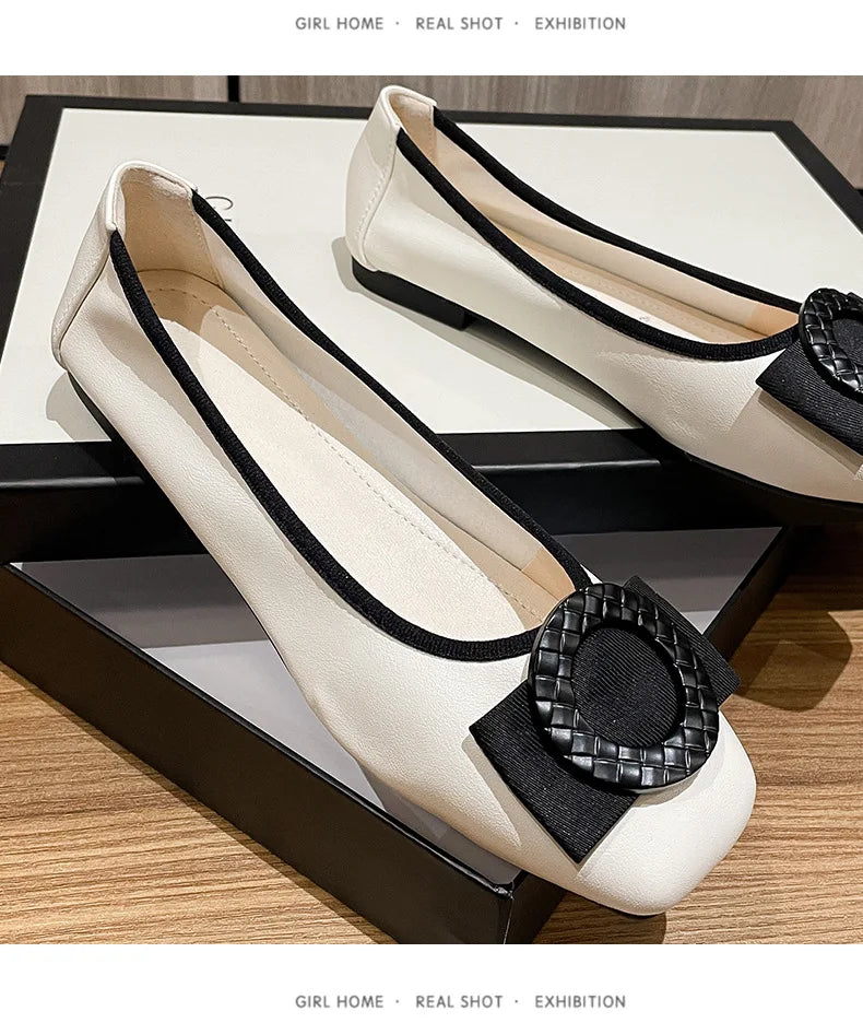 Sapatilhas de couro feminino, bombas de dedo do pé redondo, mocassins senhora do escritório, doce bowknot, sola macia, plus size, 43, 44