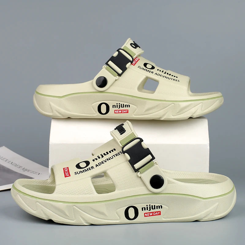 Chinelos de praia masculinos sandálias ao ar livre verão confortável sandálias de praia grosso macio tamancos masculino casual água sapatos de jardim