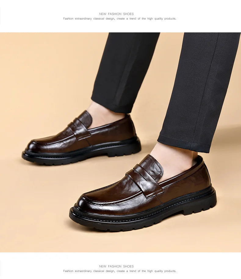 Mocassins Casuais Masculinos Slip-On: Sapatos de Couro Respiráveis e Modernos Estilo Coreano Versáteis para Primavera e Verão