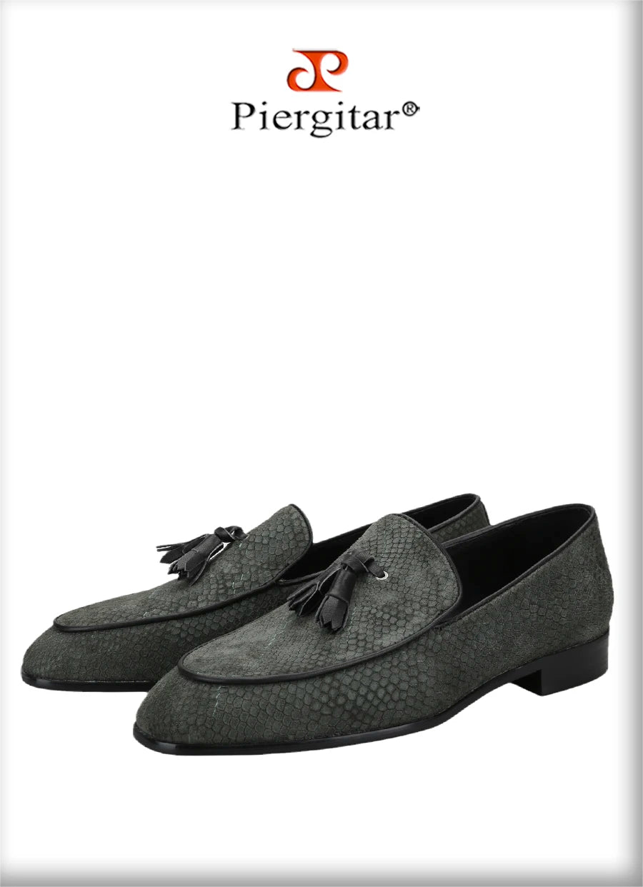 Piergitar-Mocassins de camurça serpentina masculina com borlas de couro combinando, chinelos artesanais para fumar, sola vermelha, novo modelo, 5 cores