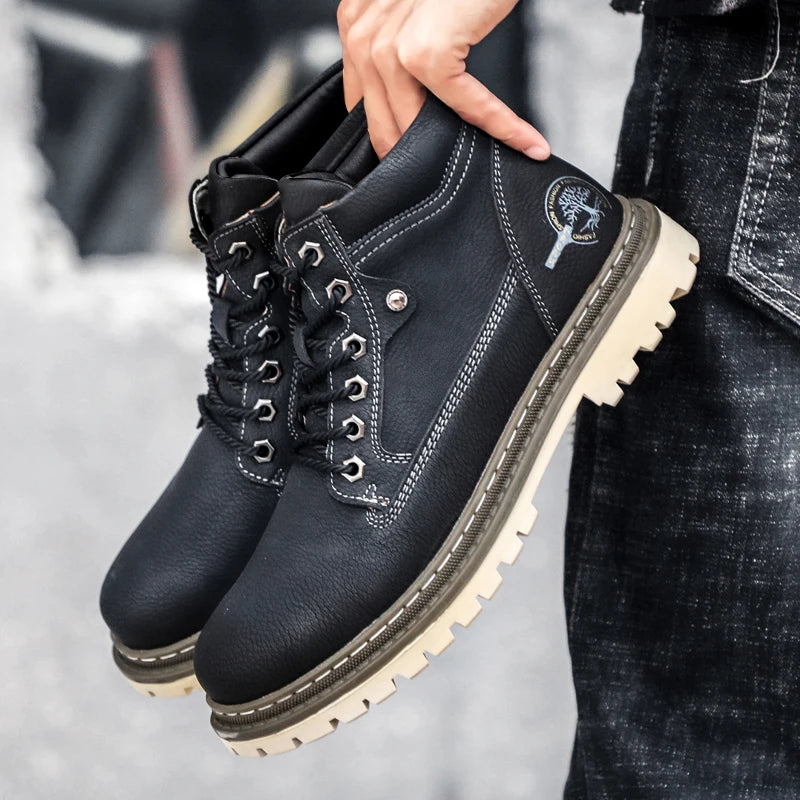 Outono e inverno novas botas masculinas casuais de cano alto, botas curtas masculinas de sola grossa, botas Chelsea, sapatos de negócios elegantes e versáteis, sapatos de condução