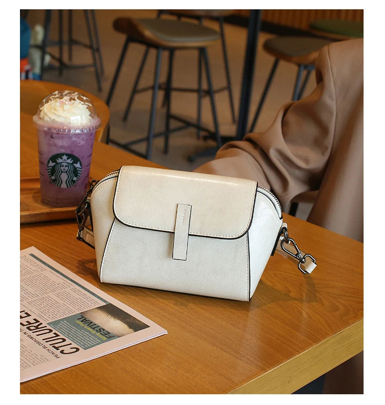 Bolsa transversal pequena de couro legítimo com acabamento em cera de óleo para mulher, bolsa fashion versátil em formato de concha, bolsa casual para celular.