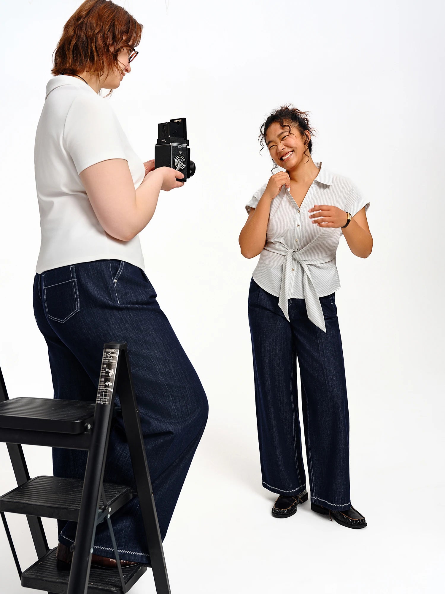 DUSHU 2026 Calça Jeans Feminina de Cintura Alta com Costura Contrastante e Perna Reta - Calça Casual para Uso Diário e Deslocamento