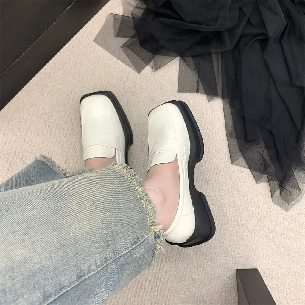 Estilo britânico fundo grosso primavera outono cabeça quadrada retro mocassins sapatos femininos casuais deslizamento na plataforma mocassins senhoras bombas