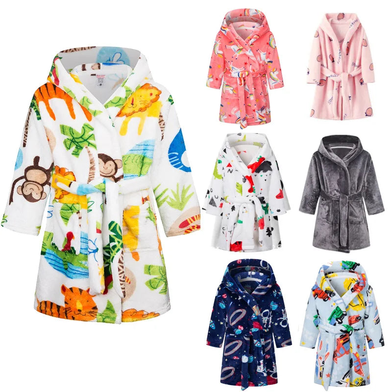 Crianças pijamas macios roupão de flanela de inverno 2025 novo dos desenhos animados bonito pijamas meninos meninas outono roupões com capuz homewear
