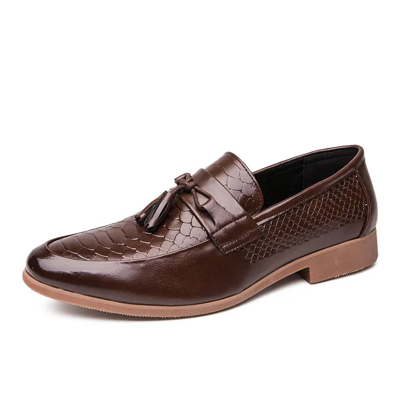 Sapatos elegantes masculinos, calçados casuais para escritório, de luxo, tamanho grande, para festa