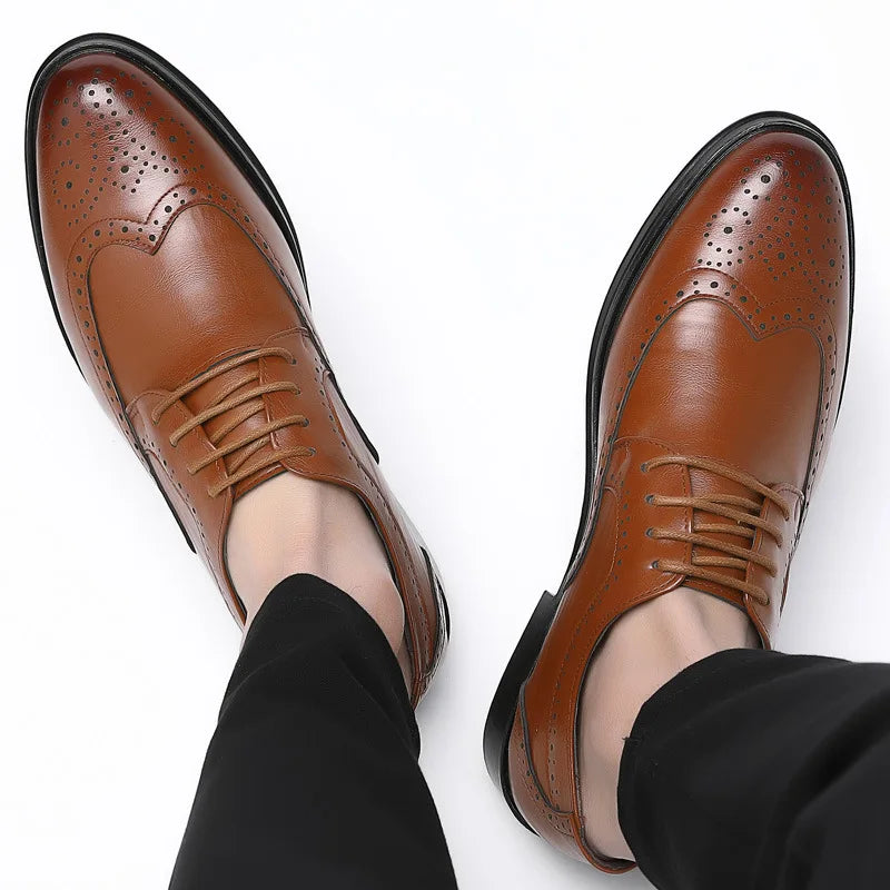 Sapatos oxford masculinos feitos à mão, sapatos clássicos formais de negócios, couro de bezerro genuíno, sapatos sociais brogue