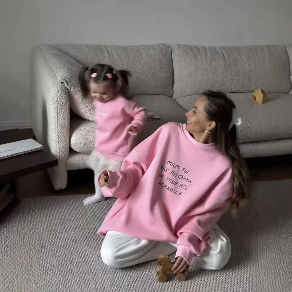 Russo simples carta impressão o pescoço oversize moletom feminino rosa fino primavera 2025 hoodies feminino estilo russo solto casual topo
