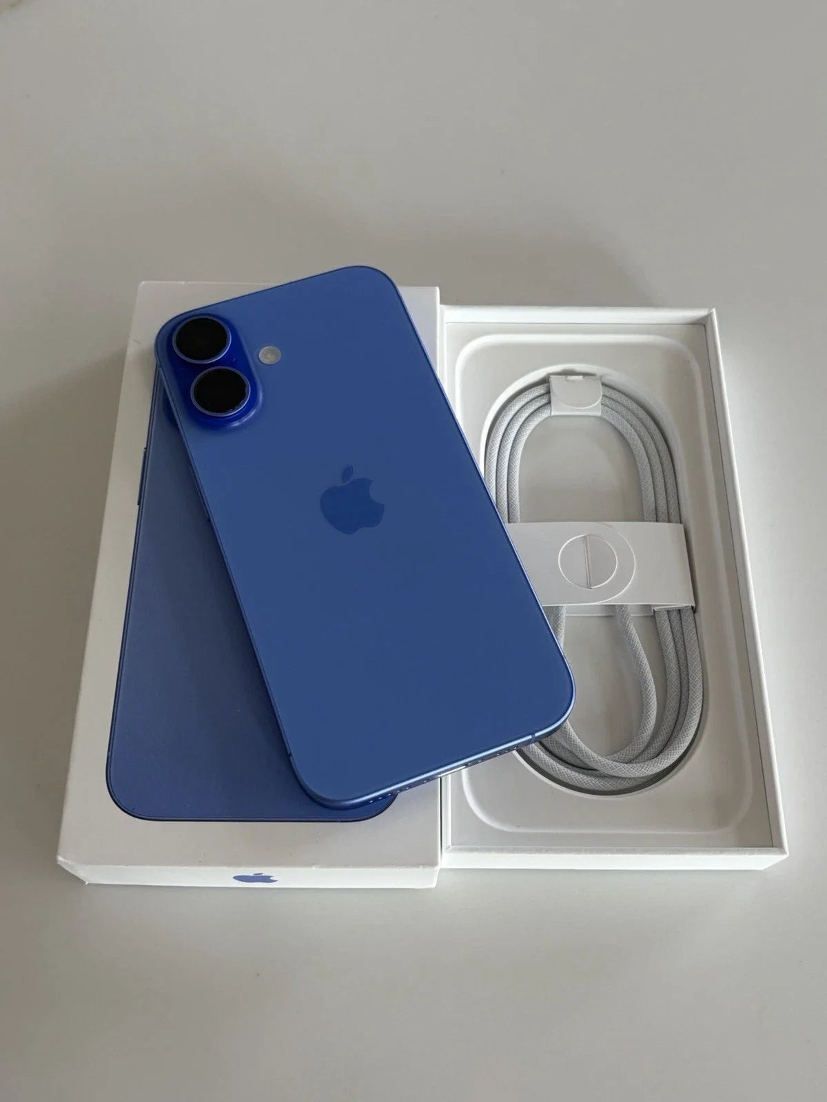 iPhone 16 original 128GB/256GB/512GB ROM 8GB RAM desbloqueado 5G celular iPhone16 pacote oficial parece novo