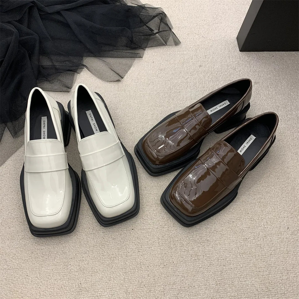 Estilo britânico fundo grosso primavera outono cabeça quadrada retro mocassins sapatos femininos casuais deslizamento na plataforma mocassins senhoras bombas