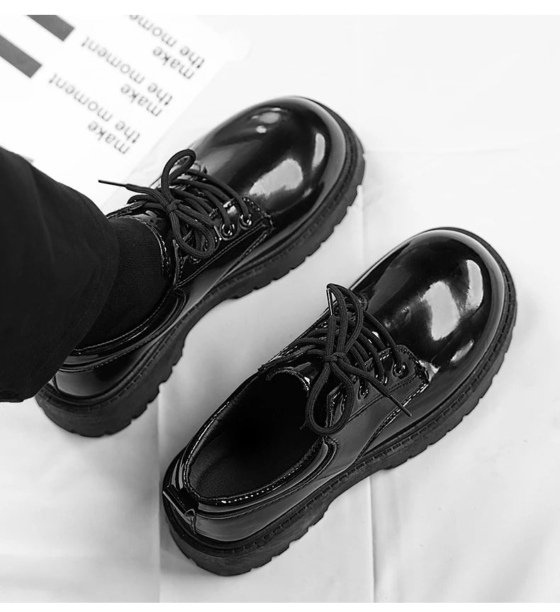 Sapatos de couro casual para casal, sola grossa, antiderrapante, conforto, roupas de trabalho masculinas e femininas, tamanho grande, sapatos com renda, 4ª temporada